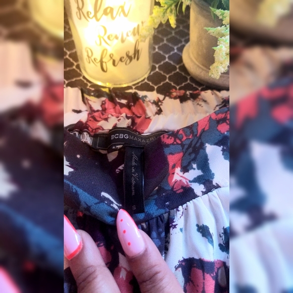 BCBG MaxAzria - High Waisted Wide Leg Pant - Picture 8 of 11